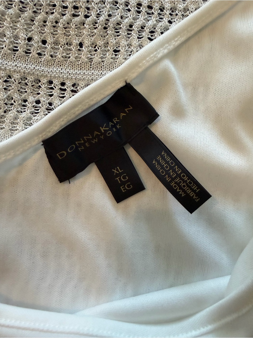 Donna Karan Cream Knit Pullover with Matching Cream Camisole - Picture 3 of 5